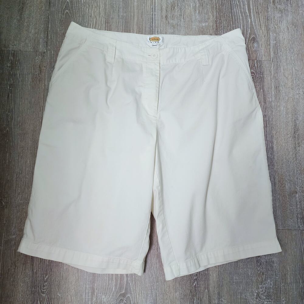 Talbot's Woman White Bermuda Short 16W Flat Front Chino